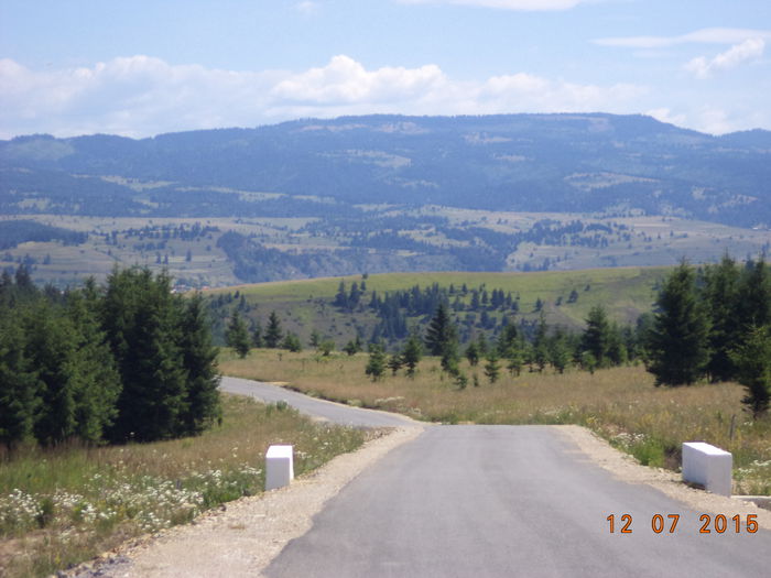 Urcam cu masina spre Restaurant - POZE FRUMOASE CU DE TOATE