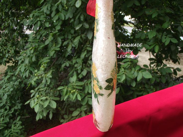 decorata pe ambele fete