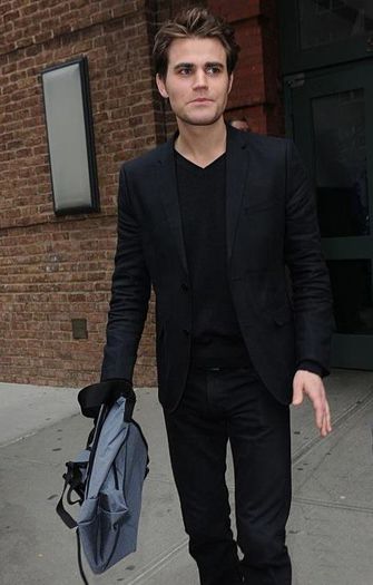 Da, noi mergem acasa sa o pun pe Raluca capra ;x