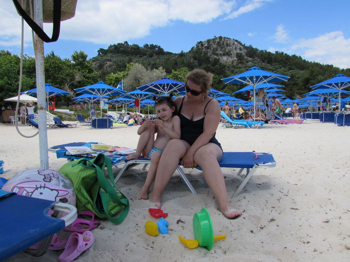 toata ziua ne cremuim.. - Makryammos Bungalows Thassos Grecia