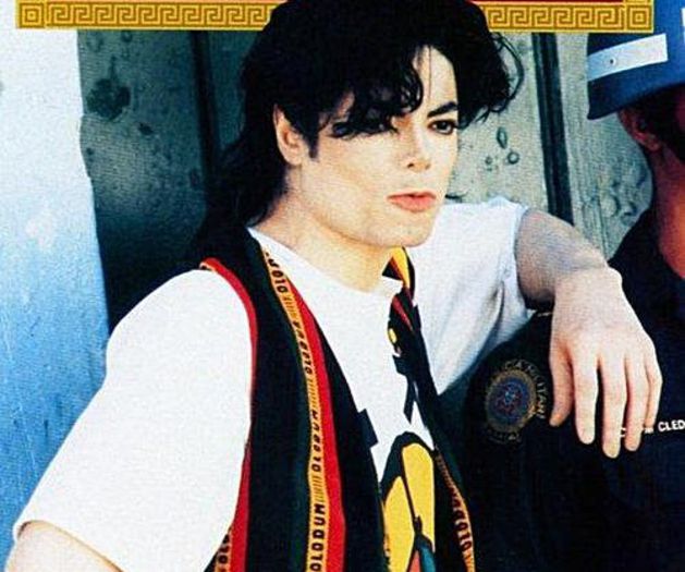 127 DAY - #MichaelJackson - @14.O9