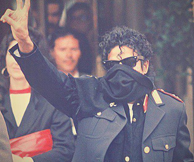 133 DAY - #MichaelJackson - @2O.O9
