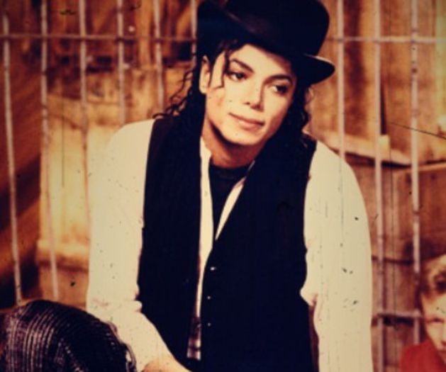 144 DAY - #MichaelJackson - @O1.1O