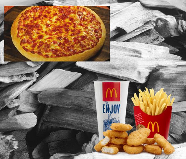 　　♥̷͜͡   Fast Food: Din cauza stresului prin care am trecut din Ianuarie până în Iunie; ( adică că nu am avut părinții lângă mine ) am mâncat foarte mult fast food și m-am îngrășat îngrozitor. Asta pe lângă dulciuri de care sunt dependentă  acum. Nu știu, încerc să stau departe.
