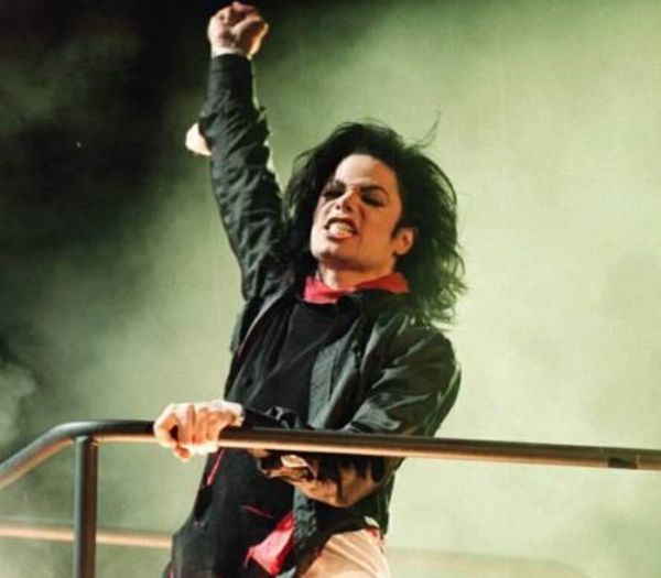 21O DAY - #MichaelJackson - @O6.12