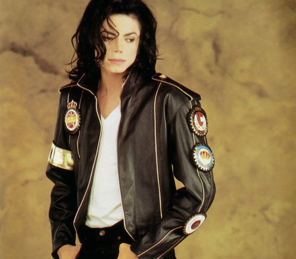 219 DAY - #MichaelJackson - @15.12