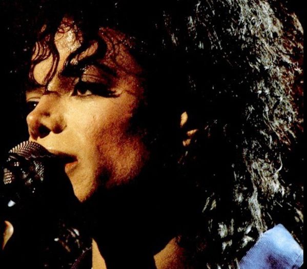 229 DAY - #MichaelJackson - @25.12