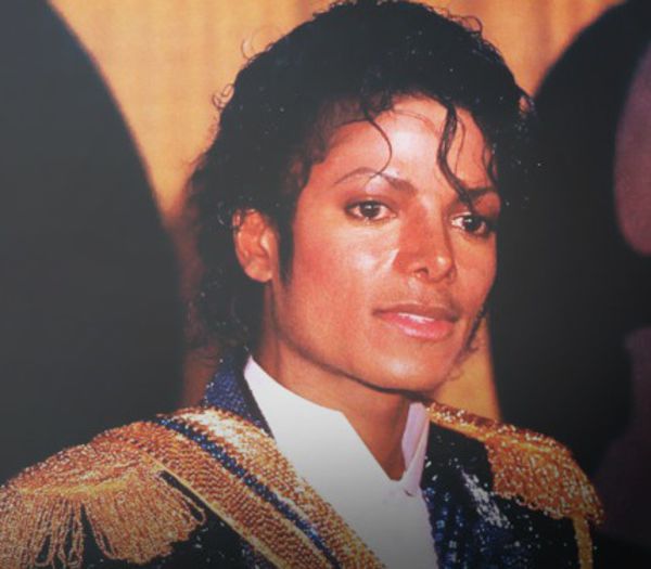 234 DAY - #MichaelJackson - @3O.12