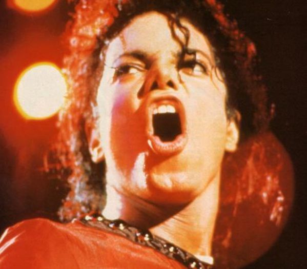 235 DAY - #MichaelJackson - @31.12