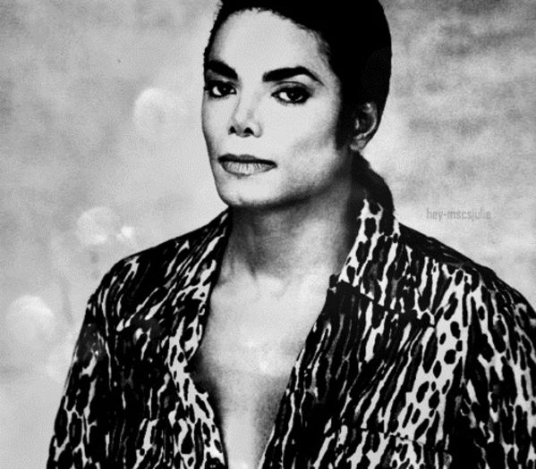 285 DAY - #MichaelJackson - @19.O2