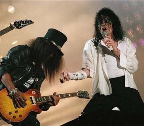 318 DAY - #MichaelJackson - @24.O3