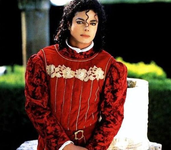 331 DAY - #MichaelJackson - @O7.O4