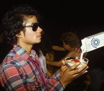 337 DAY - #MichaelJackson - @13.O4