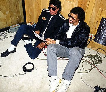 346 DAY - #MichaelJackson - @22.O4 - 500 days with my mega king