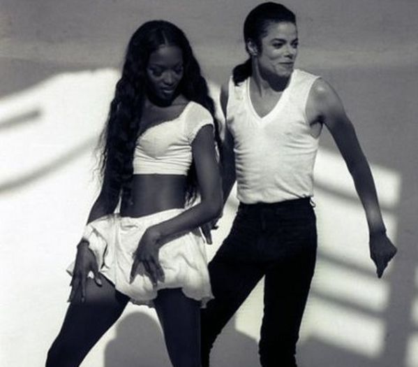 35O DAY - #MichaelJackson - @26.O4