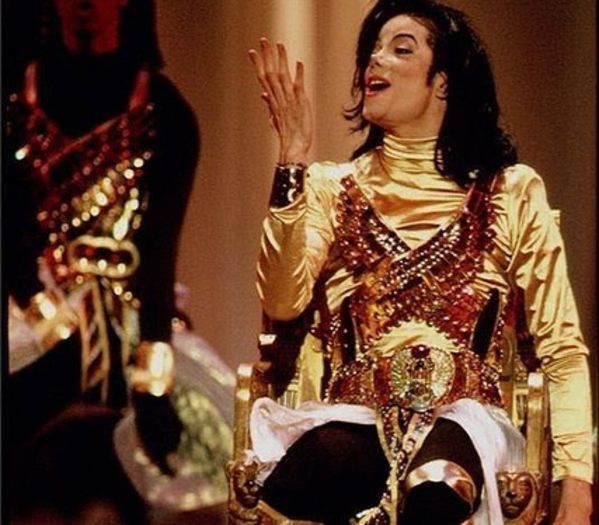 353 DAY - #MichaelJackson - @29.O4