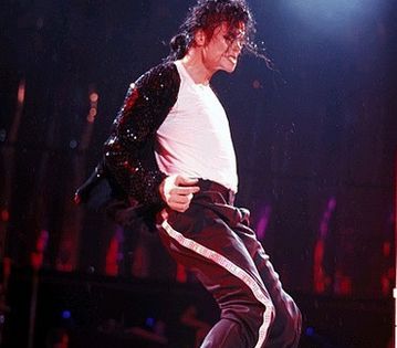371 DAY - #MichaelJackson - @17.O5