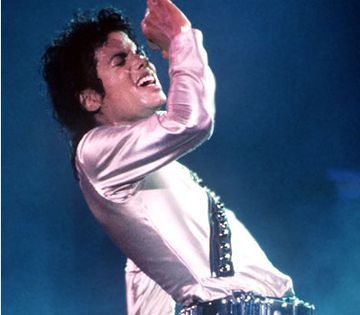 373 DAY - #MichaelJackson - @19.O5