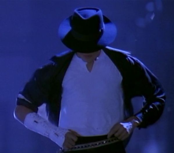 41O DAY - #MichaelJackson - @25.O6