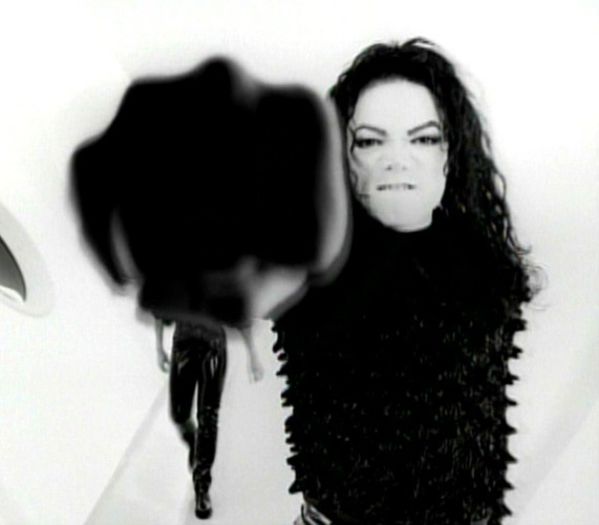 428 DAY - #MichaelJackson - @13.O7