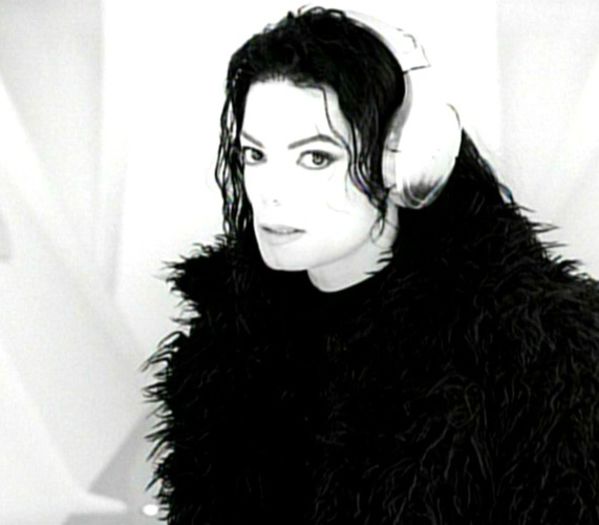429 DAY - #MichaelJackson - @14.O7
