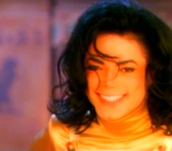 431 DAY - #MichaelJackson - @16.O7