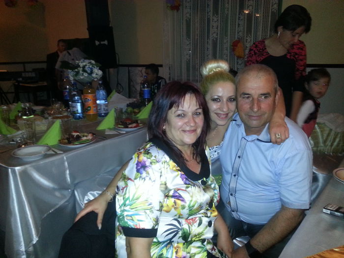 20141011_222206 - Contact