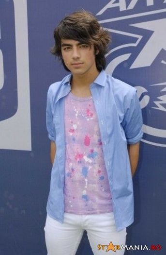 Joe Jonas - The Jonas Brothers