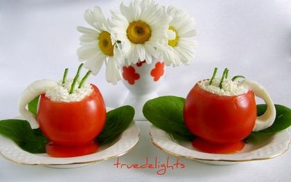 cescute-aperitiv_ - Idei de aranjare a platourilor pentru  mese festive si ocazii speciale