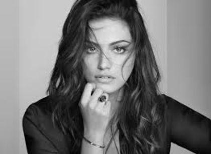 Cleo - PHOEBE TONKIN