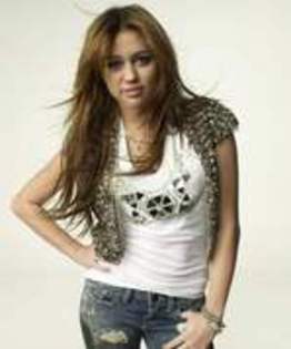 XYGWGWJXVAIRMYUZVEY - miley cyrus photo shoot 2