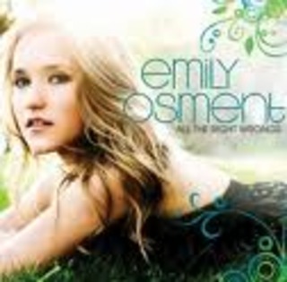 CAWNGHGJ - emily osment