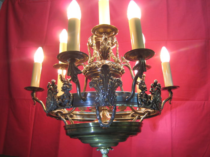 CANDELABRU