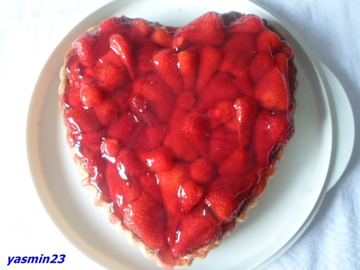 222 Tort cu capsuni