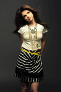 10298189_ODJDSPVSL - toate pozele mele cu selena gomez