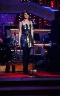10300021_OVWRTULUO - toate pozele mele cu selena gomez
