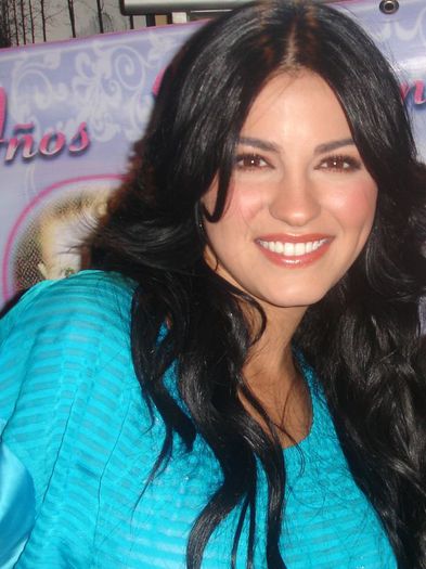 4 - MAITE PERRONI3