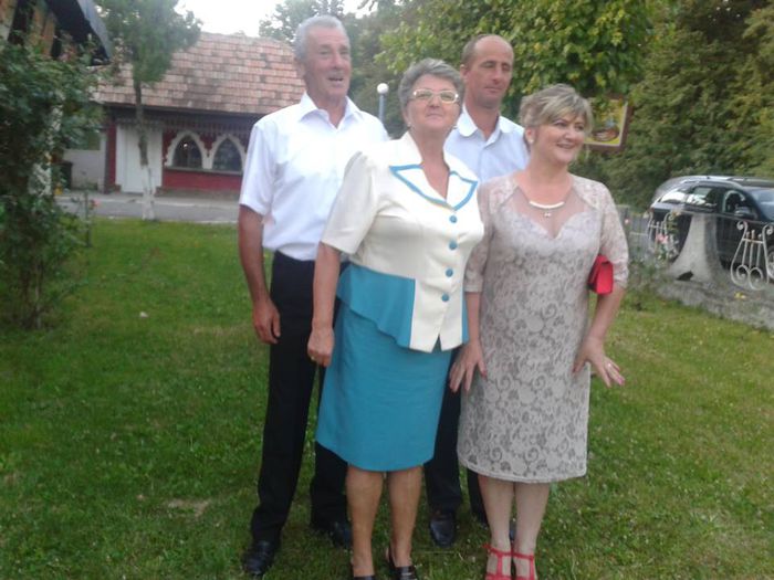 Fratii mei si sora mea