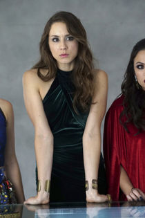  - Pretty Little liars