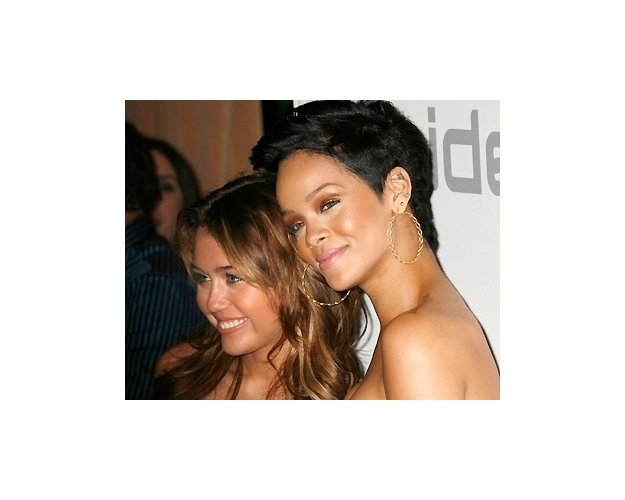 5393100 - miley cu rihanna