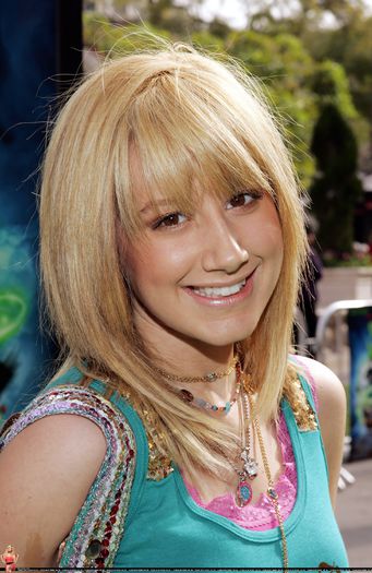 4 - ASHLEY TISDALE LA SON OF THE MASK