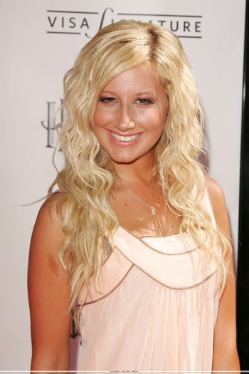 4 - ASHLEY TISDALE LA HARRY POTTER AND THE ORDER OF THE PHOENIX