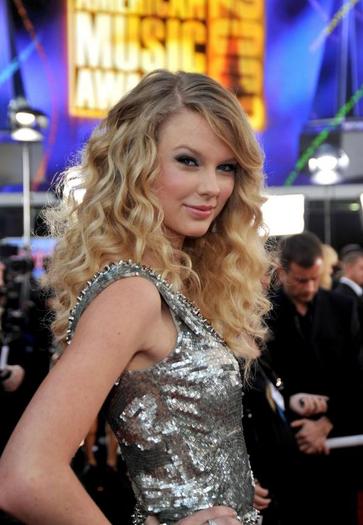 Taylor_Swift_1230493951_3 - poze Taylor Swift