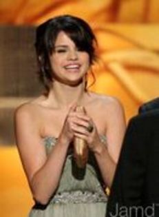 10311731_DQQRFOHVT - toate pozele mele cu selena gomez