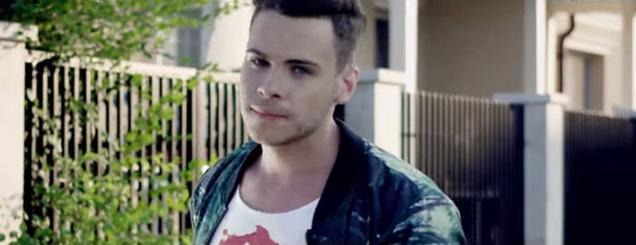 bandicam 2015-08-10 13-29-02-928 - 01 - Ilegal