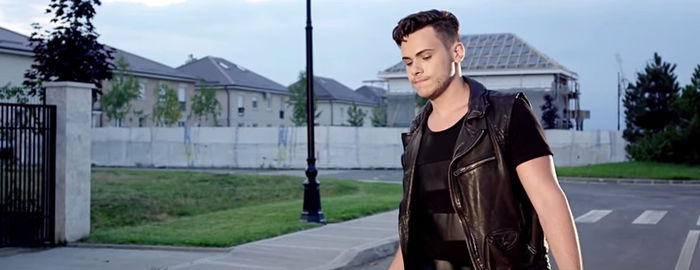 bandicam 2015-08-10 13-29-31-870 - 01 - Ilegal