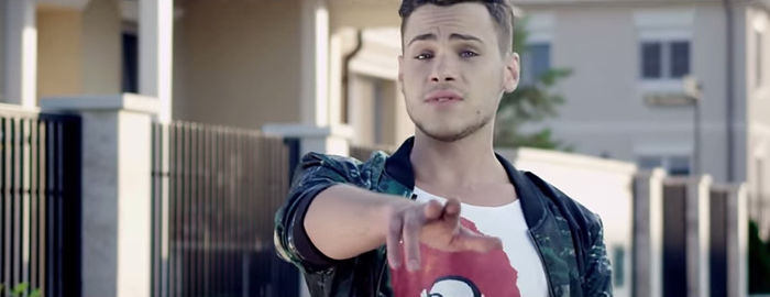 bandicam 2015-08-10 13-29-39-912 - 01 - Ilegal