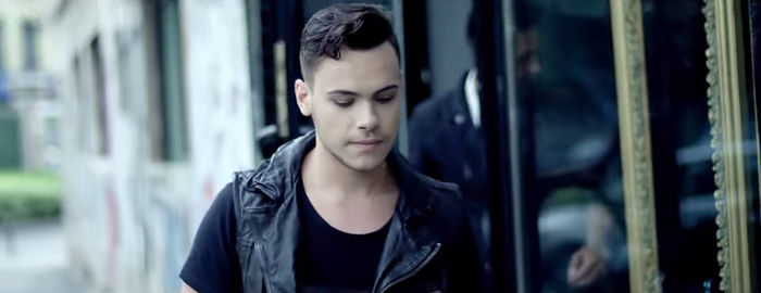 bandicam 2015-08-10 13-31-30-275 - 01 - Ilegal