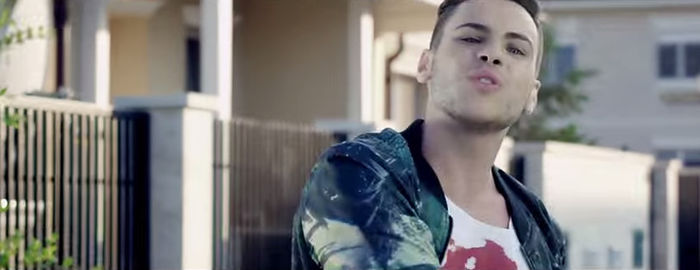 bandicam 2015-08-10 13-34-20-070 - 01 - Ilegal