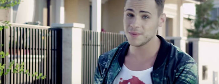 bandicam 2015-08-10 13-35-21-675 - 01 - Ilegal